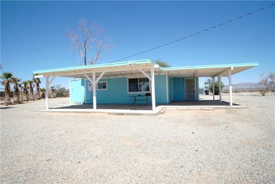 /international/us/2776-marks-road-29-palms-ca-110101163251/