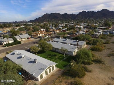 /international/us/1321-e-carol-avenue-phoenix-az-110108255673/