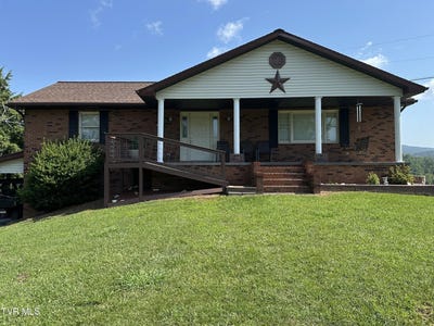 /international/us/1456-osbornes-gap-road-clintwood-va-110098914816/