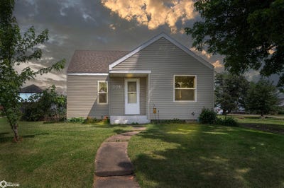 /international/us/506-e-3rd-street-e-newhall-ia-110100391012/?lang=en