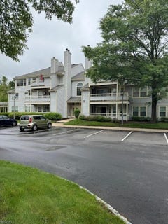/international/us/304-trinity-ct-west-windsor-twp-nj-110099832207/