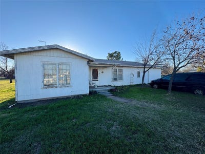 /international/us/620-5th-street-hawley-tx-110105925850/