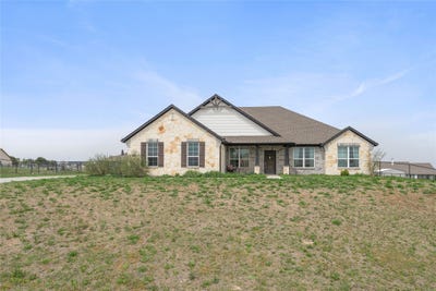 /international/us/5017-freestone-drive-weatherford-tx-110098589539/