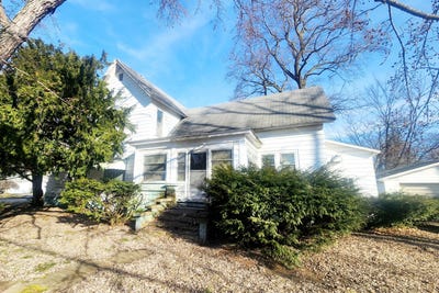/international/us/25-w-south-street-hartford-mi-110097970954/