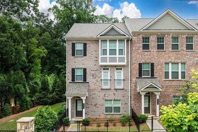 /international/us/2560-clairebrooke-bend-atlanta-ga-110099851810/