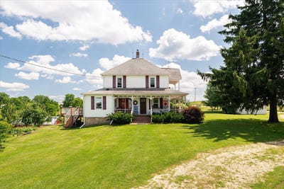/international/us/15223-hillside-rd-brownsville-mn-110100744419/