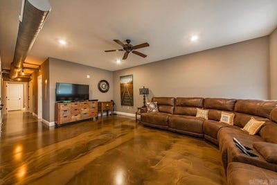 /international/us/7910-edgemont-rd-suite-301-greers-ferry-ar-110108766954/