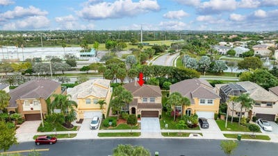 /international/us/15522-nw-12th-ct-pembroke-pines-fl-110107939786/