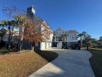 /international/us/2978-river-vista-way-mount-pleasant-sc-110109134760/