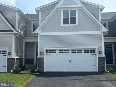 /international/us/1336-ben-hogan-way-york-pa-110108362950/