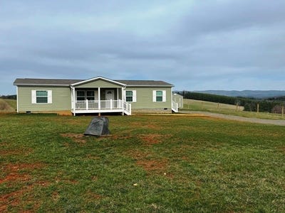 /international/us/163-indian-valley-rd-dugspur-va-110106349590/