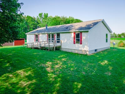 /international/us/451-66th-street-south-haven-mi-110100427500/