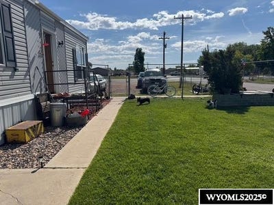 /international/us/214-s-grant-lyman-wy-110101236513/