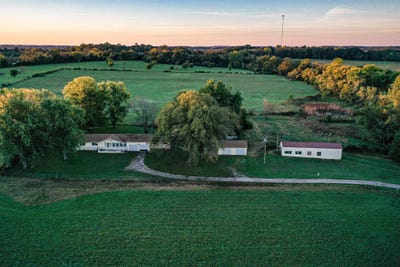 /international/us/85-w-pineville-rd-washburn-mo-110103267844/
