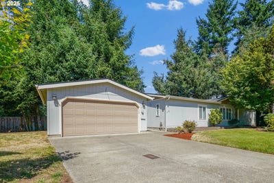 /international/us/1655-s-elm-st-canby-or-110100753597/