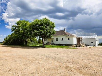 /international/us/20242-county-road-36-sterling-co-110108615728/