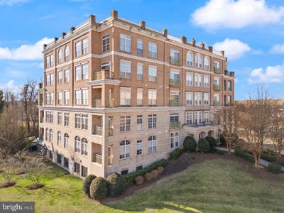/international/us/810-belmont-bay-drive-woodbridge-va-110108393126/