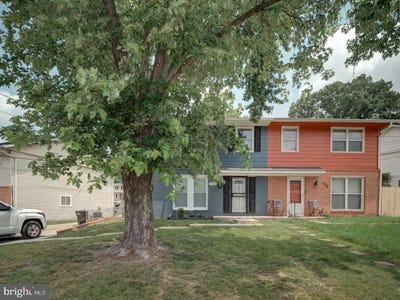 /international/us/7204-g-street-capitol-heights-md-110100096846/
