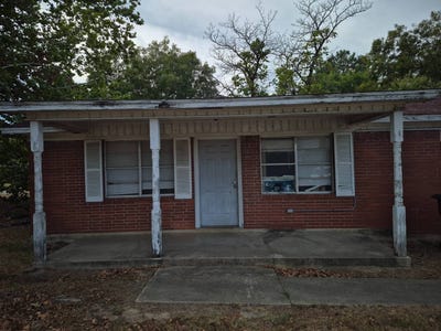 /international/us/101-se-hayes-st-idabel-ok-110110374530/