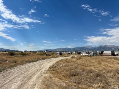 /international/us/grantsville-ut-110101093321/