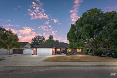 /international/us/14800-westdale-drive-bakersfield-ca-110101023868/?lang=zh-tw