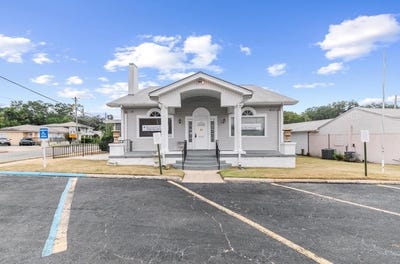 /international/us/707-w-main-st-dothan-al-110105636512/