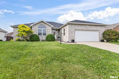 /international/us/331-newcombe-lane-chatham-il-110100967434/?lang=it