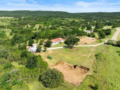 /international/us/98-shady-oaks-court-mineral-wells-tx-110100328877/