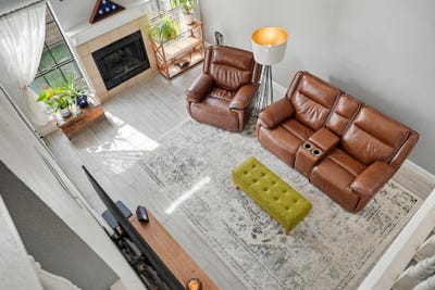 /international/us/322-w-harwood-road-hurst-tx-110108269637/