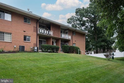 /international/us/5605-franconia-road-alexandria-va-110108079611/