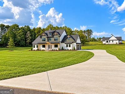 /international/us/121-palisade-drive-rydal-ga-110120418698/