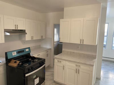 /international/us/155-lake-ave-yonkers-ny-110108059943/