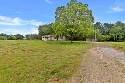 /international/us/268-tweedy-bird-lane-whitewright-tx-110120510691/