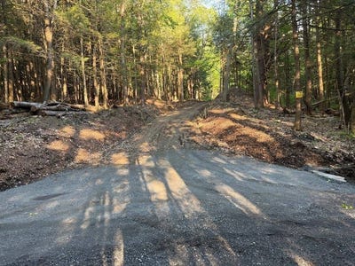/international/us/0-old-chester-rd-rear-blandford-ma-110107224063/