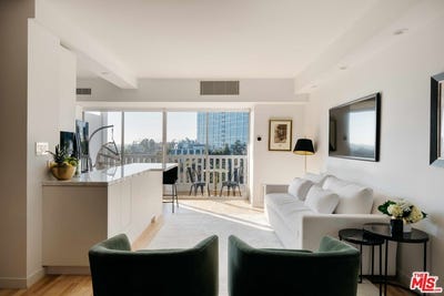 /international/us/999-n-doheny-dr-west-hollywood-ca-110102740623/
