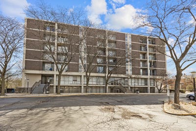 /international/us/1043-s-york-road-bensenville-il-110107287321/