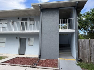 /international/us/605-ixoria-avenue-fort-pierce-fl-110110166949/