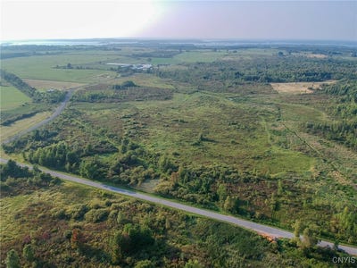 /international/us/black-creek-road-clayton-ny-110100809018/