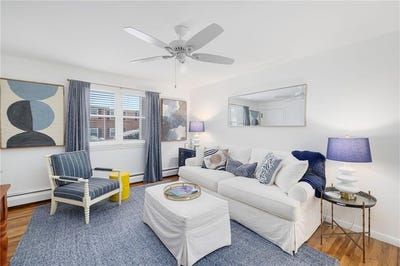 /international/us/70-carroll-avenue-newport-ri-110108390029/