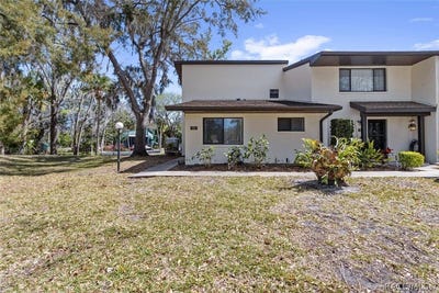 /international/us/1637-se-paradise-circle-crystal-river-fl-110105697609/