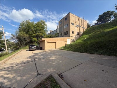 /international/us/159-clairton-blvd-pleasant-hills-pa-110119769888/