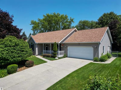 /international/us/520-e-grand-avenue-mt-pleasant-mi-110100969327/?lang=en