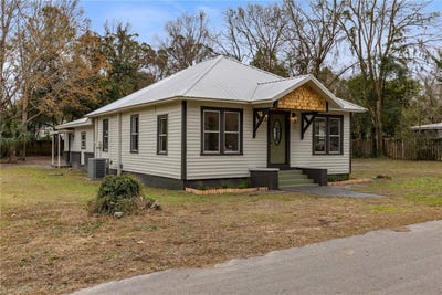 /international/us/18741-nw-240th-street-high-springs-fl-110101057150/