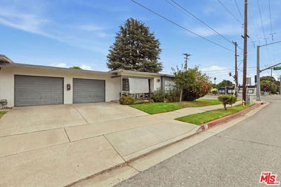 /international/us/110-n-barranca-ave-glendora-ca-110120498978/