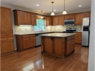 /international/us/15725-sycamore-street-nw-andover-mn-110108977558/
