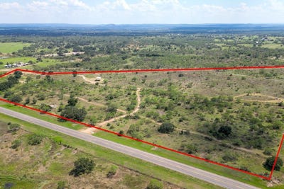 /international/us/4900-w-highway-71-llano-tx-110101721901/