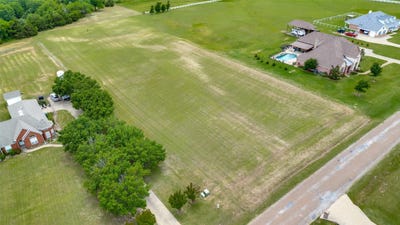 /international/us/104-green-meadow-court-gunter-tx-110107338296/