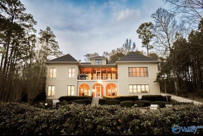 /international/us/233-fairway-drive-cullman-al-110106378826/