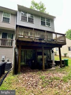 /international/us/13028-salford-terrace-upper-marlboro-md-110101476271/