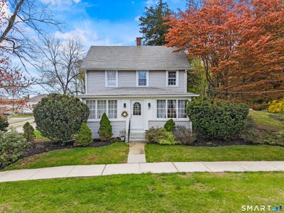 /international/us/46-main-street-essex-ct-110107015376/